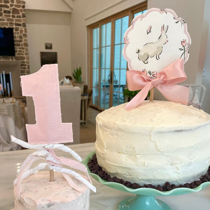Rose Bunnies Topper