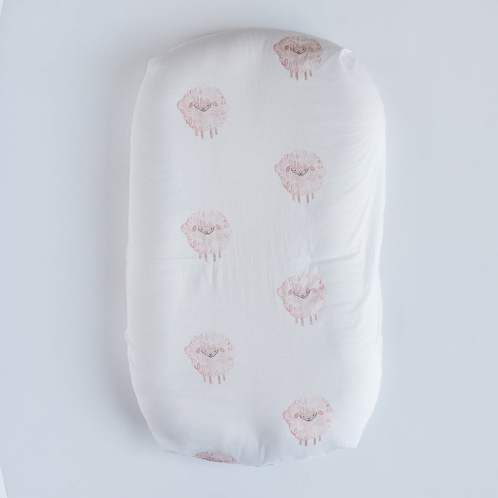 Hospital Bassinet Sheet in Pink Little Lamb