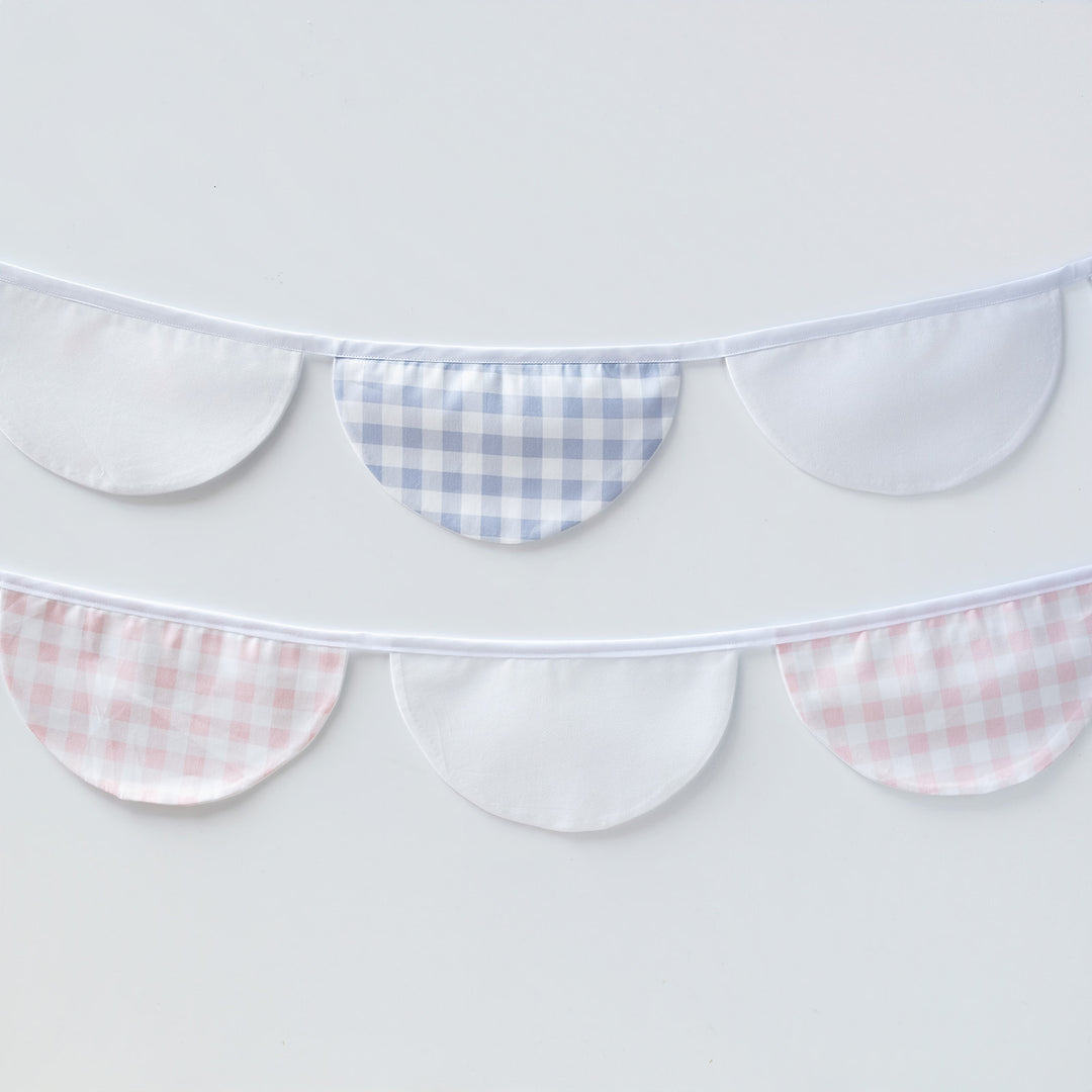White and Little Blue Check Bunting
