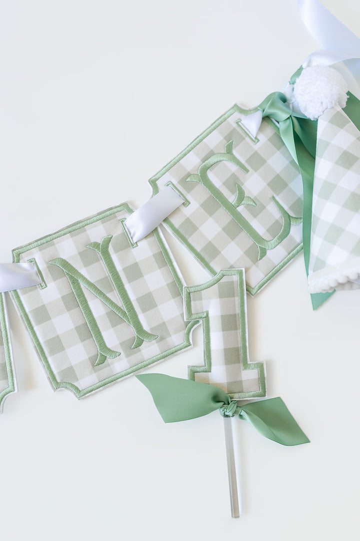 3 Piece ONE Banner: Little Green Check