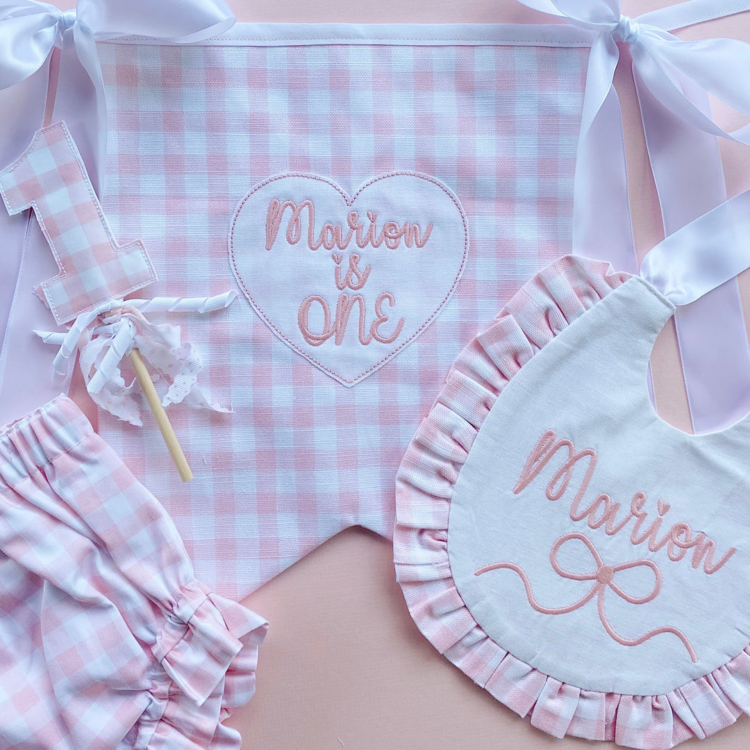 Bow Bib